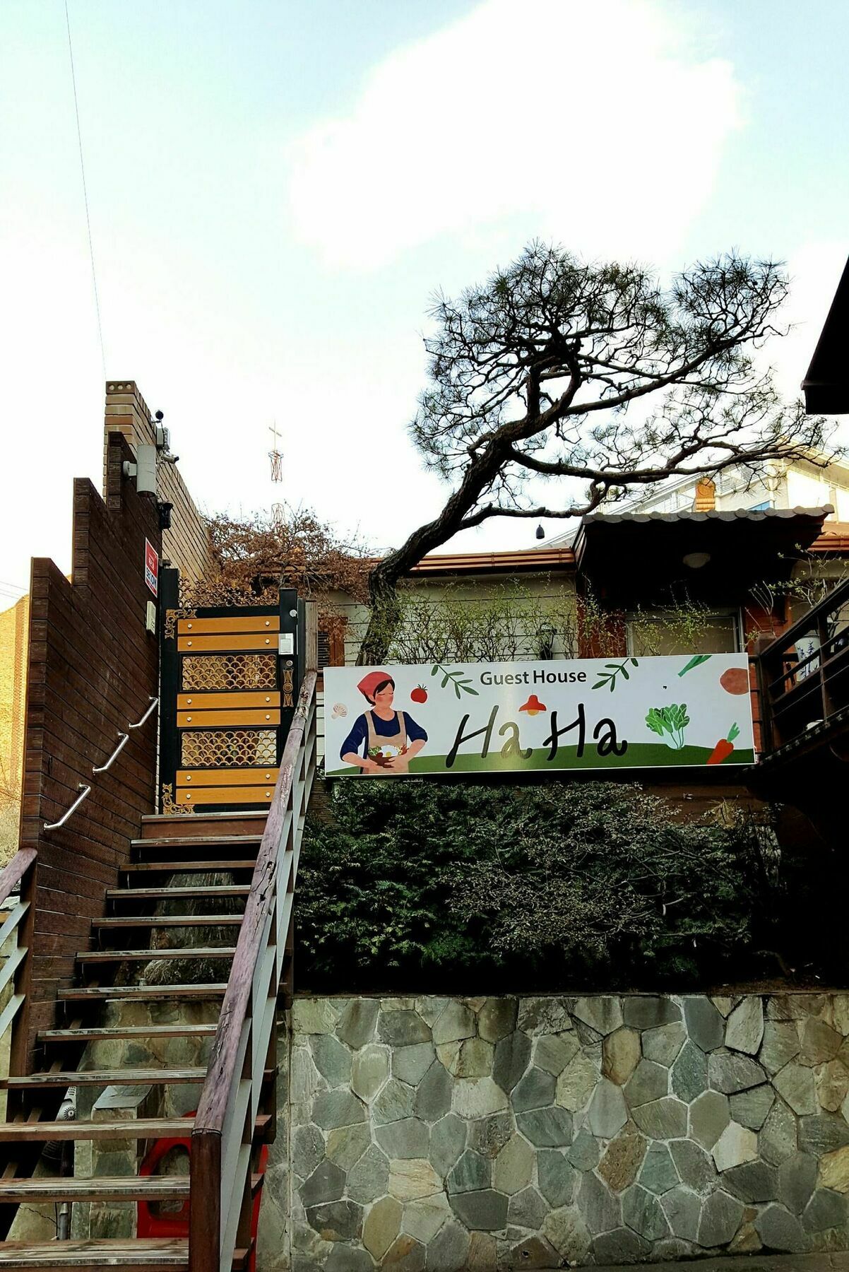 Haha Guesthouse Itaewon